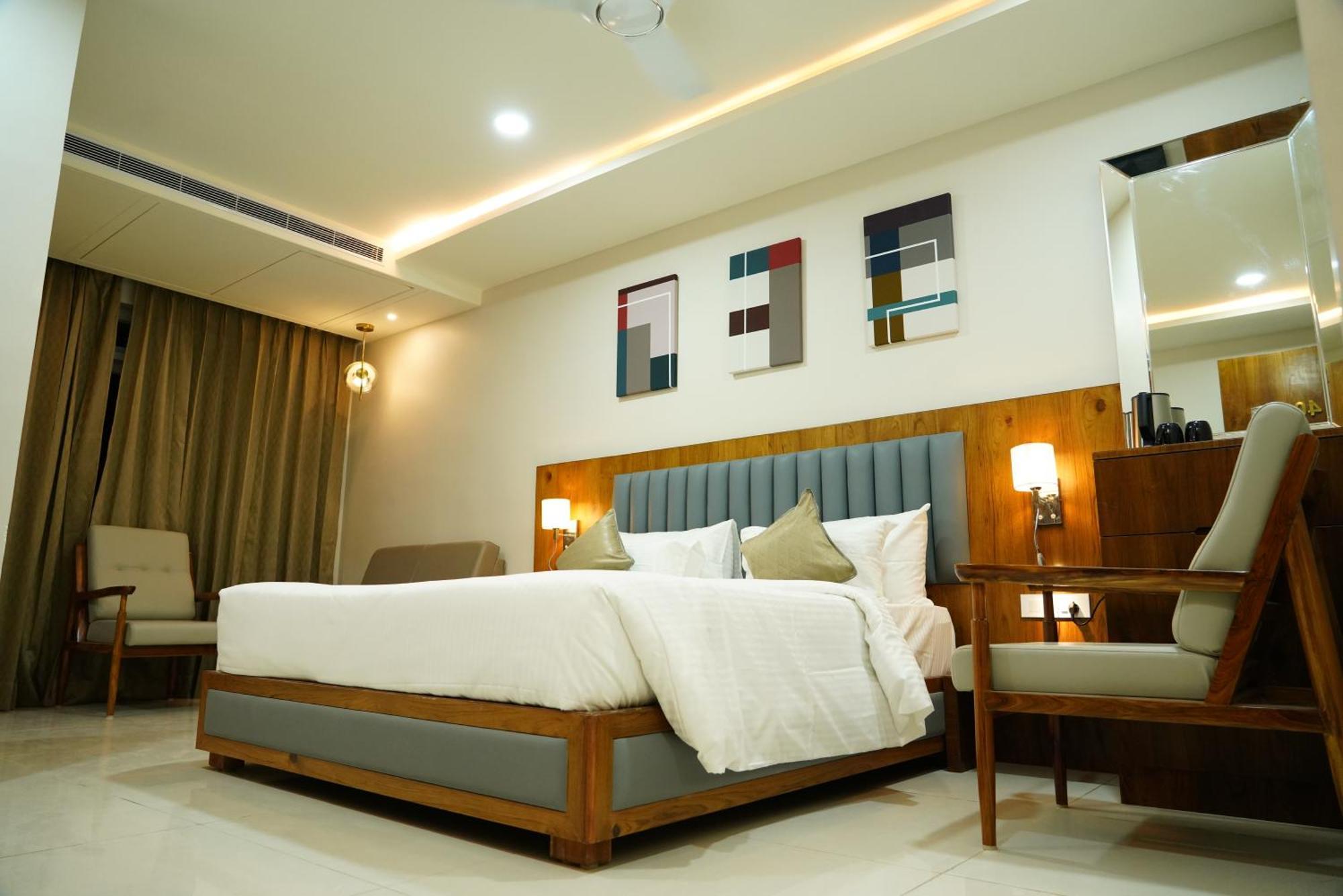 Hotel Pasupala Inn Anantapur Extérieur photo